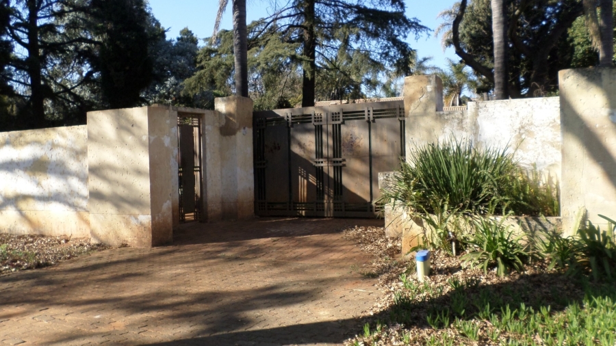 0 Bedroom Property for Sale in Bedfordview Gauteng