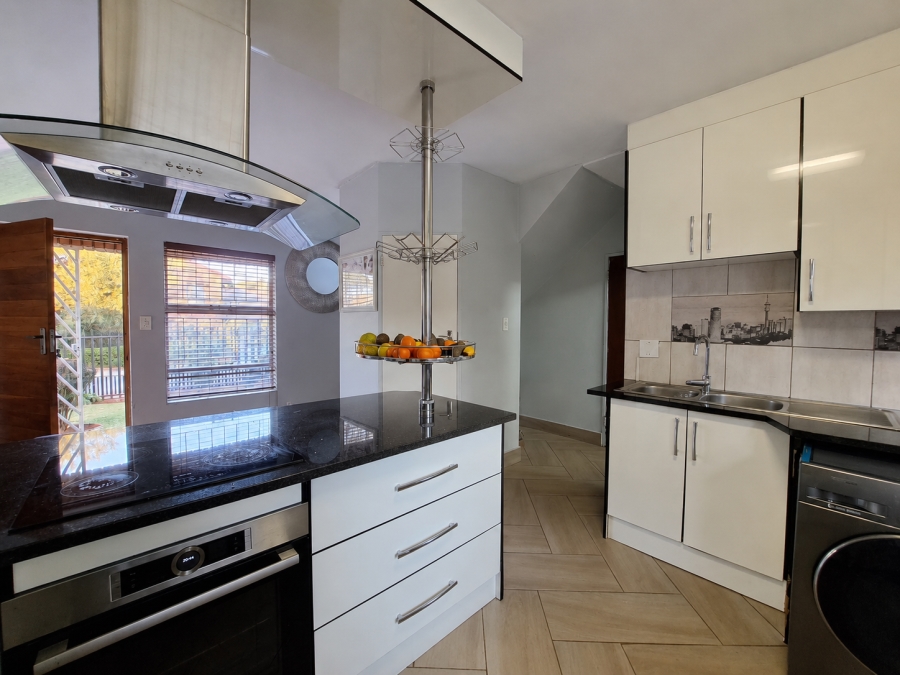 3 Bedroom Property for Sale in Highveld Gauteng