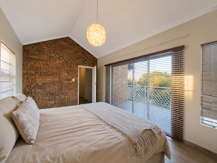 3 Bedroom Property for Sale in Highveld Gauteng