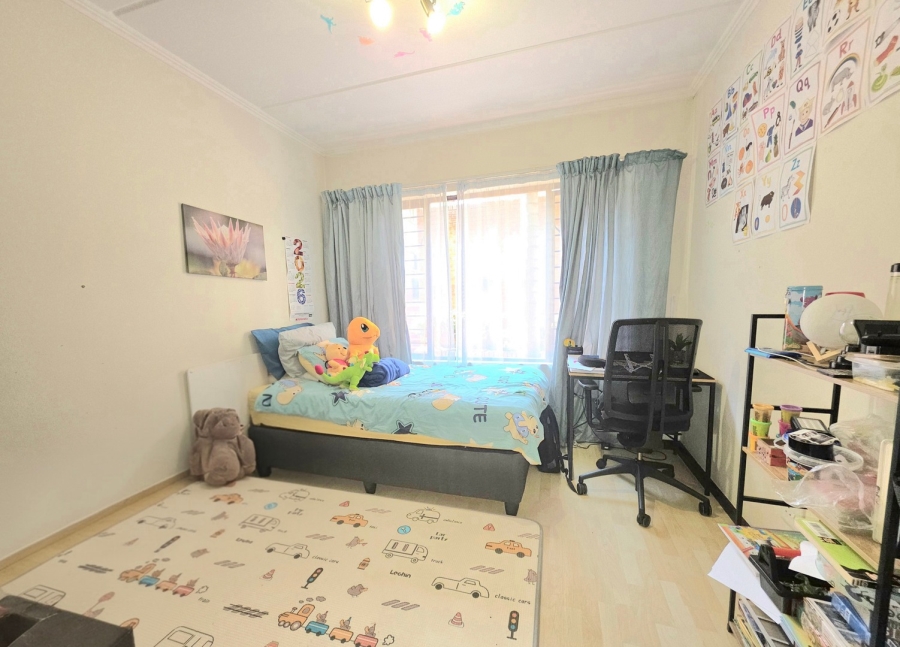 To Let 2 Bedroom Property for Rent in Sunninghill Gauteng