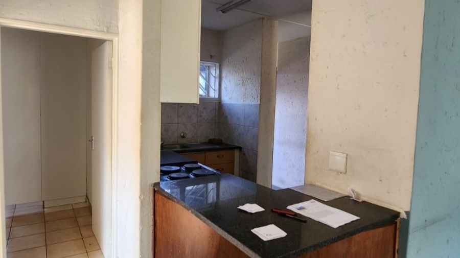 3 Bedroom Property for Sale in Mulbarton Gauteng