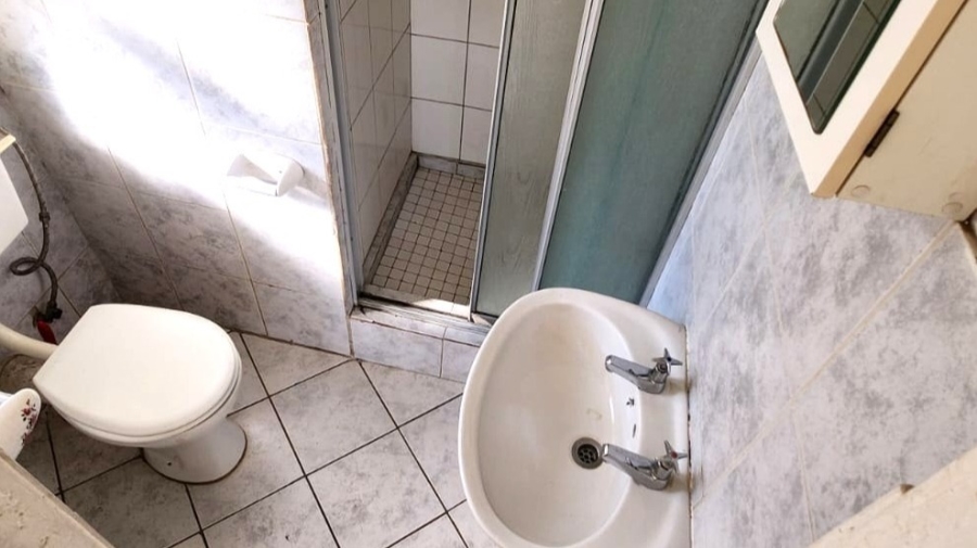 3 Bedroom Property for Sale in Mulbarton Gauteng