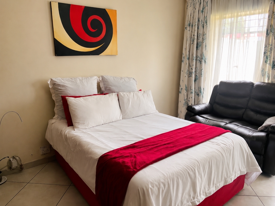 To Let 4 Bedroom Property for Rent in Birch Acres Gauteng