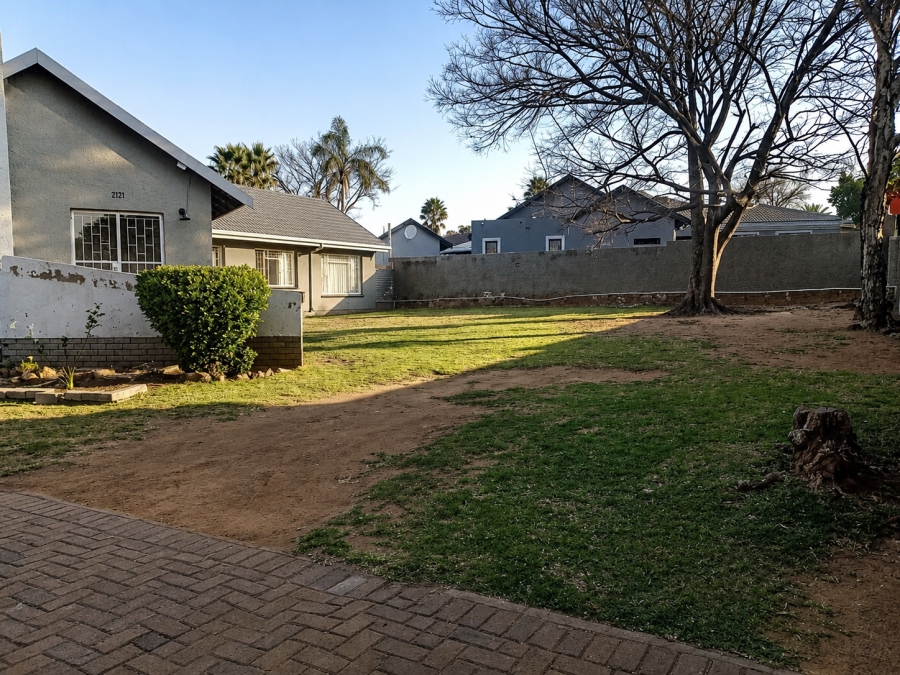 To Let 4 Bedroom Property for Rent in Birch Acres Gauteng