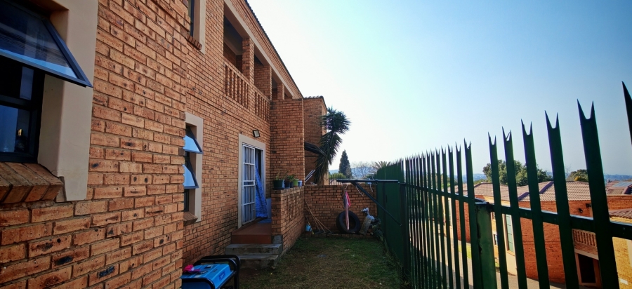 3 Bedroom Property for Sale in Kibler Park Gauteng