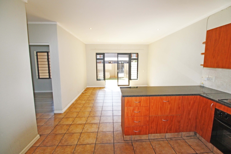 To Let 1 Bedroom Property for Rent in Darrenwood Gauteng