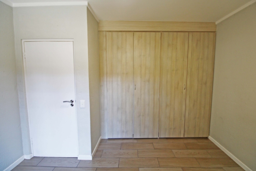 To Let 1 Bedroom Property for Rent in Darrenwood Gauteng