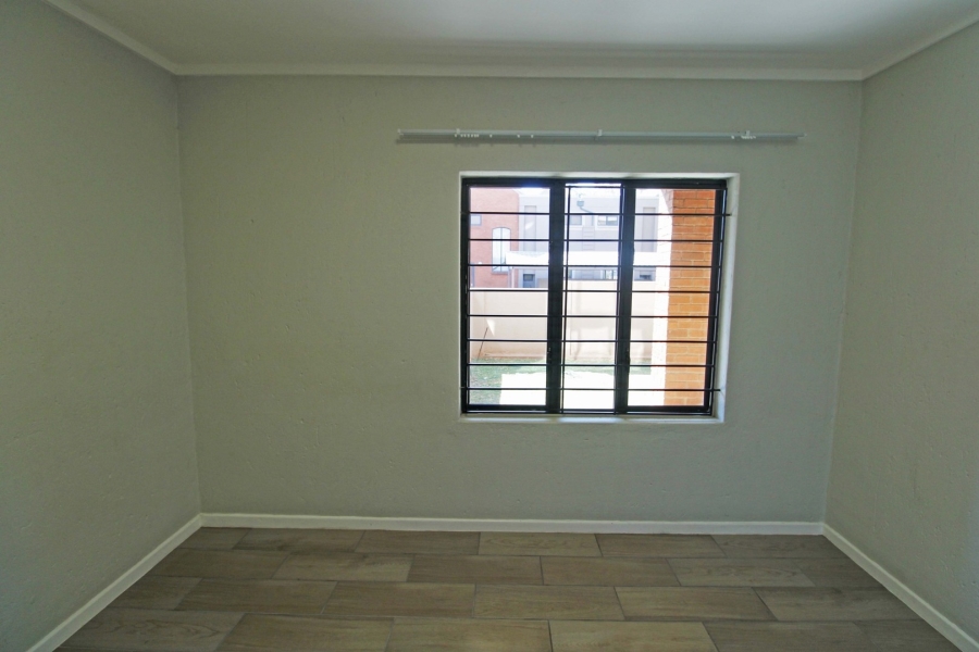 To Let 1 Bedroom Property for Rent in Darrenwood Gauteng