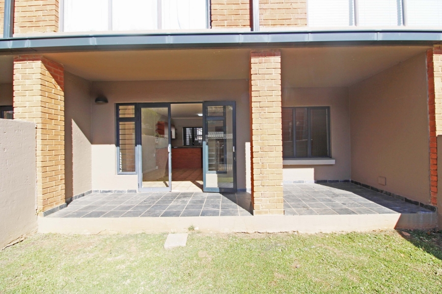 To Let 1 Bedroom Property for Rent in Darrenwood Gauteng