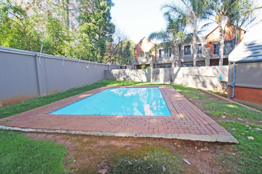 To Let 1 Bedroom Property for Rent in Darrenwood Gauteng