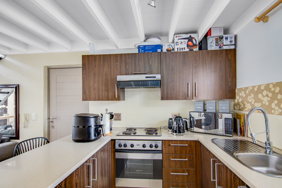 To Let 2 Bedroom Property for Rent in Sunninghill Gauteng