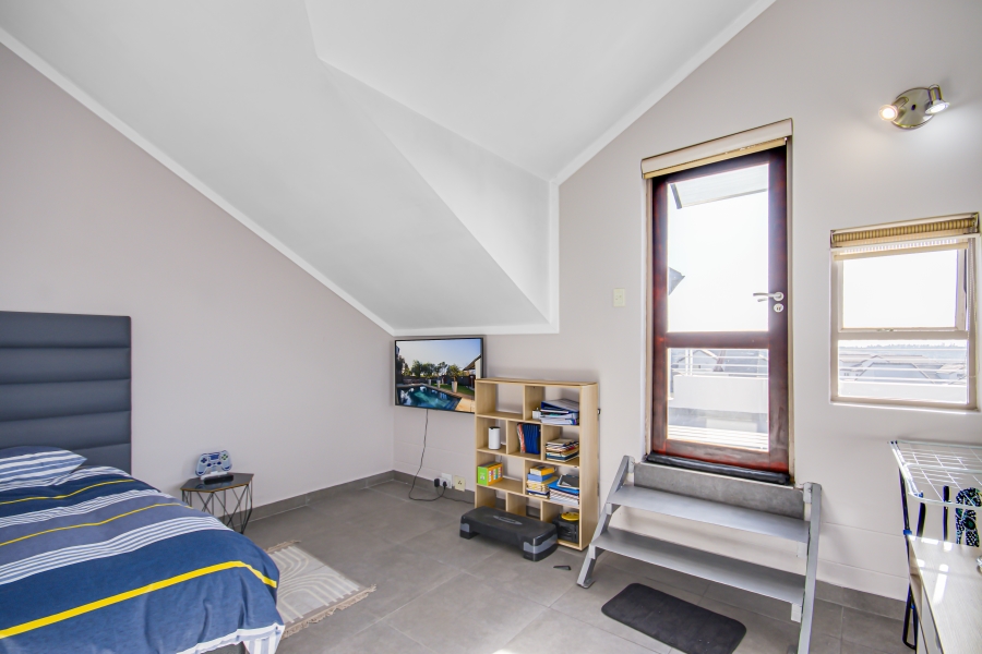 To Let 2 Bedroom Property for Rent in Sunninghill Gauteng