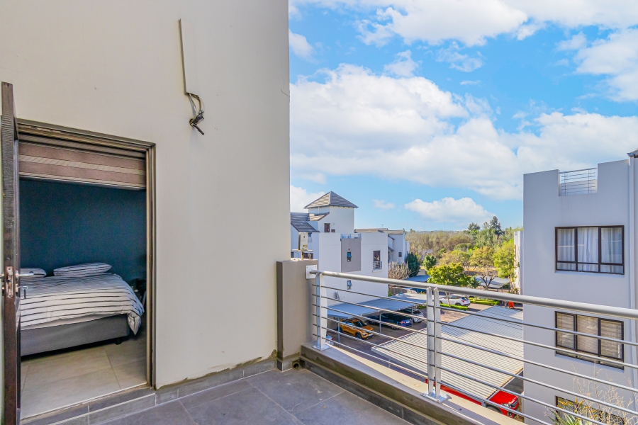 To Let 2 Bedroom Property for Rent in Sunninghill Gauteng