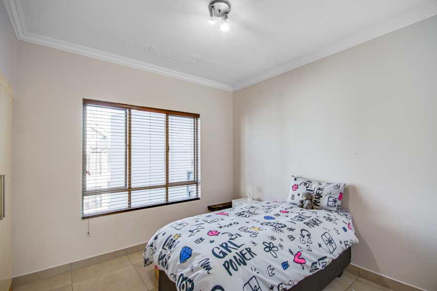 2 Bedroom Property for Sale in Sunninghill Gauteng