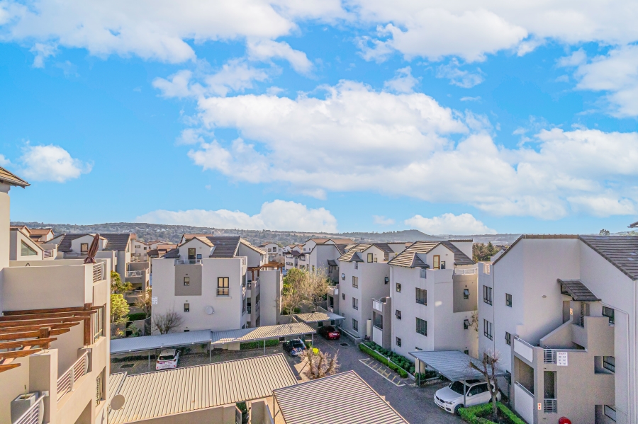 2 Bedroom Property for Sale in Sunninghill Gauteng
