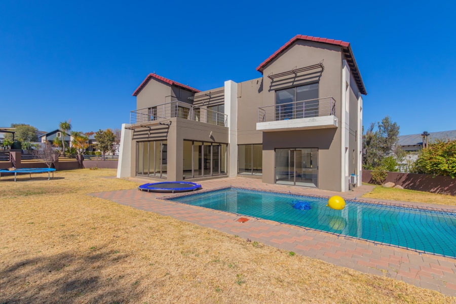 To Let 4 Bedroom Property for Rent in Copperleaf Estate Gauteng