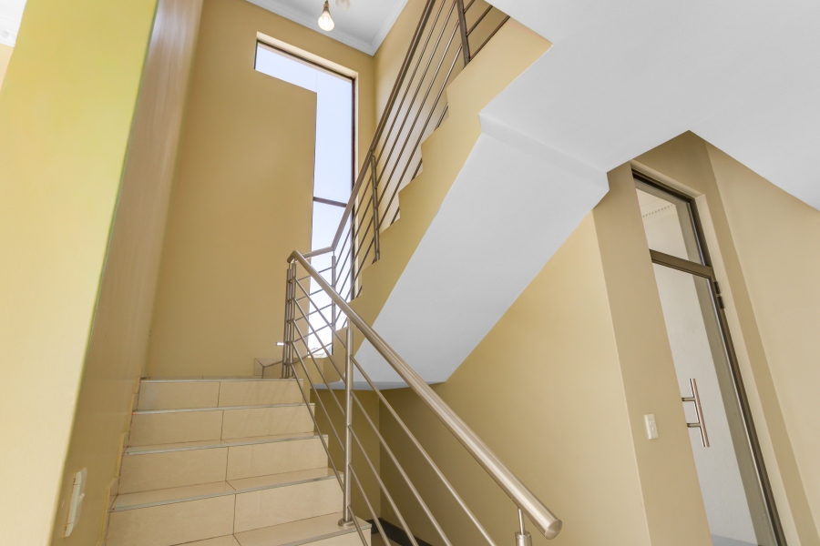 To Let 4 Bedroom Property for Rent in Copperleaf Estate Gauteng