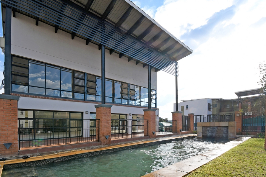 To Let 1 Bedroom Property for Rent in Douglasdale Gauteng