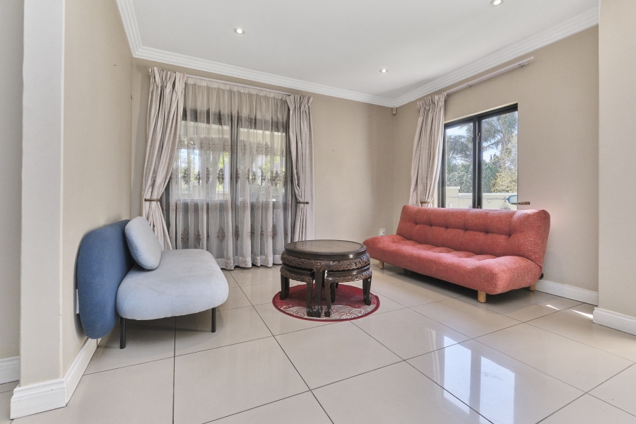 4 Bedroom Property for Sale in Broadacres Gauteng