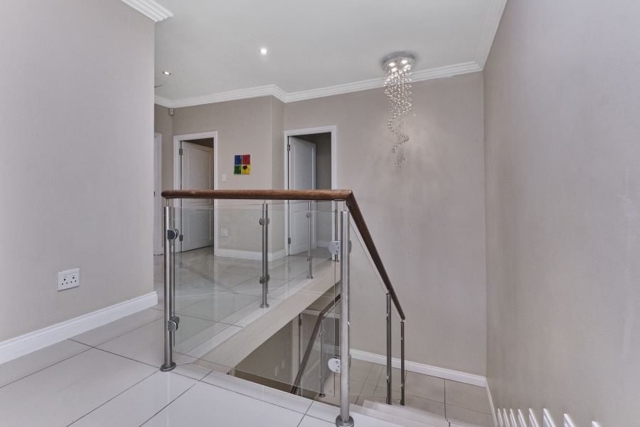 4 Bedroom Property for Sale in Broadacres Gauteng