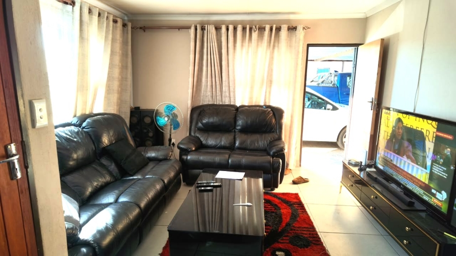 3 Bedroom Property for Sale in Delmore Park Gauteng
