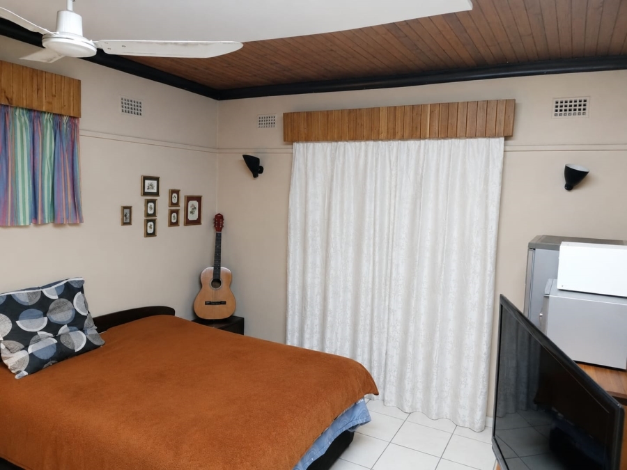 4 Bedroom Property for Sale in Vanderbijlpark CW 5 Gauteng
