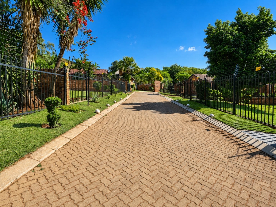 4 Bedroom Property for Sale in Amandasig Gauteng