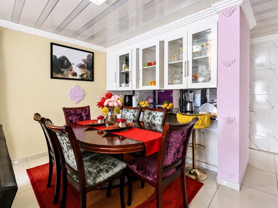 4 Bedroom Property for Sale in Amandasig Gauteng