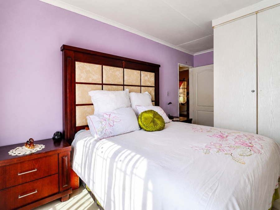 4 Bedroom Property for Sale in Amandasig Gauteng