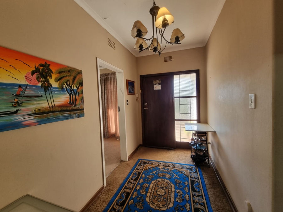 4 Bedroom Property for Sale in Florida Park Gauteng