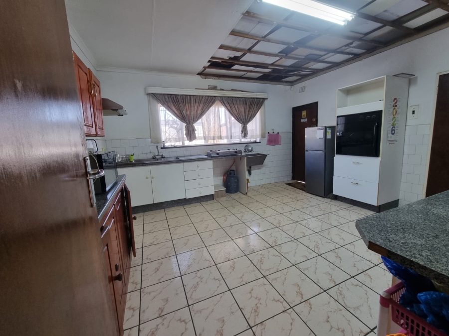 4 Bedroom Property for Sale in Florida Park Gauteng