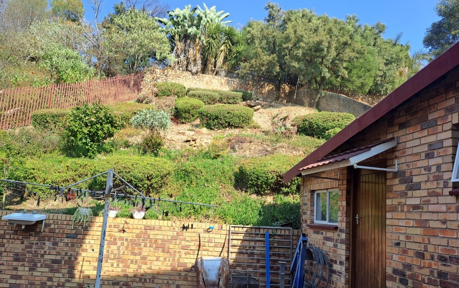 5 Bedroom Property for Sale in Rant En Dal Gauteng