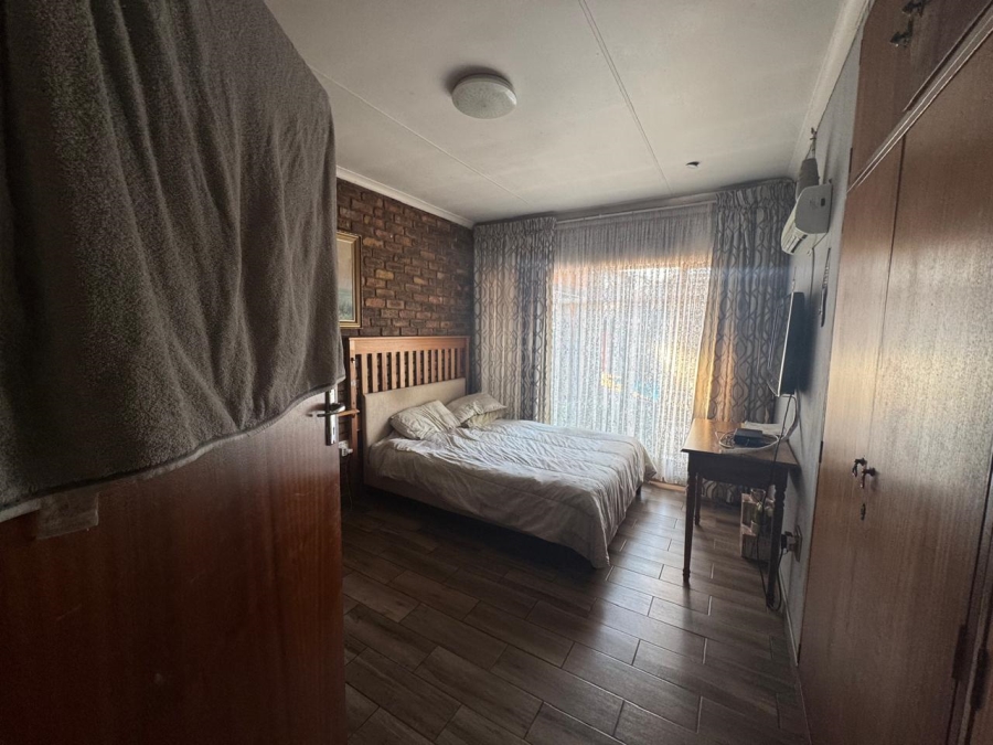 3 Bedroom Property for Sale in Sunair Park Gauteng