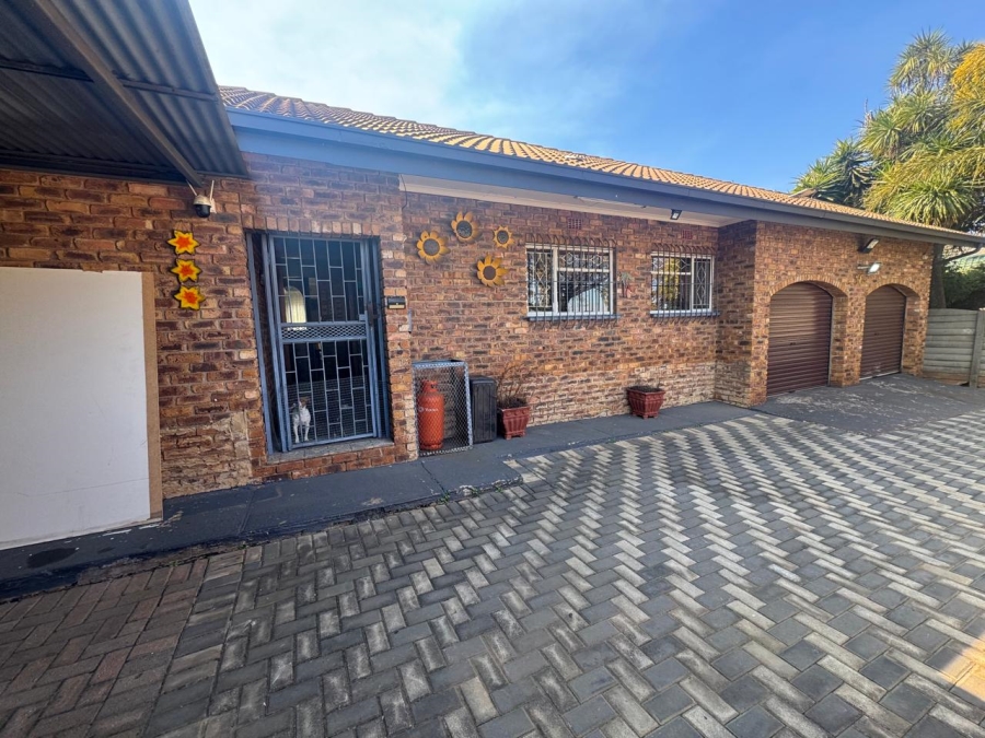 3 Bedroom Property for Sale in Sunair Park Gauteng