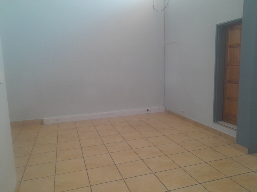 To Let Commercial Property for Rent in Parkhill Gardens Gauteng