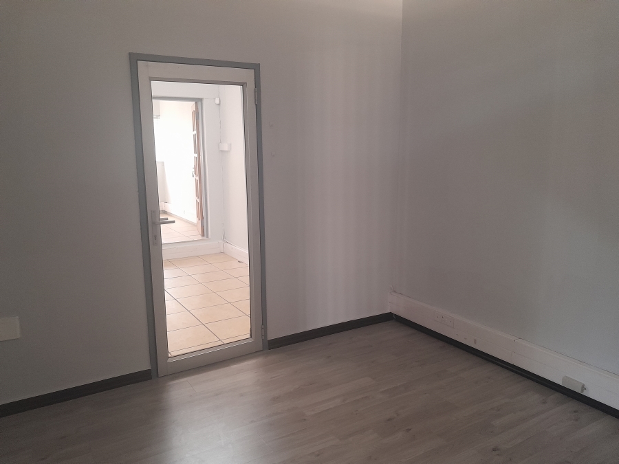 To Let Commercial Property for Rent in Parkhill Gardens Gauteng