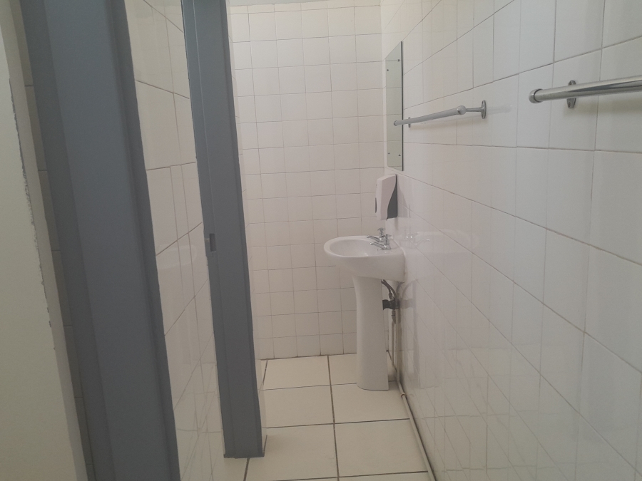 To Let Commercial Property for Rent in Parkhill Gardens Gauteng
