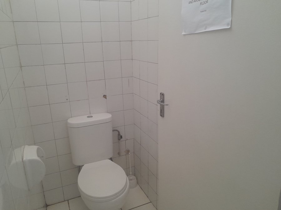 To Let Commercial Property for Rent in Parkhill Gardens Gauteng