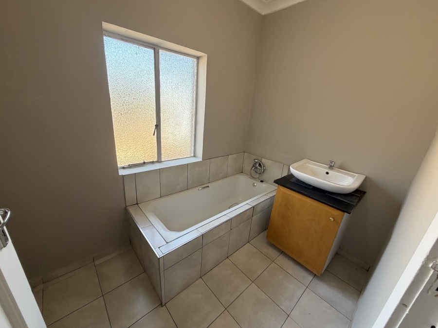 3 Bedroom Property for Sale in Dalview Gauteng
