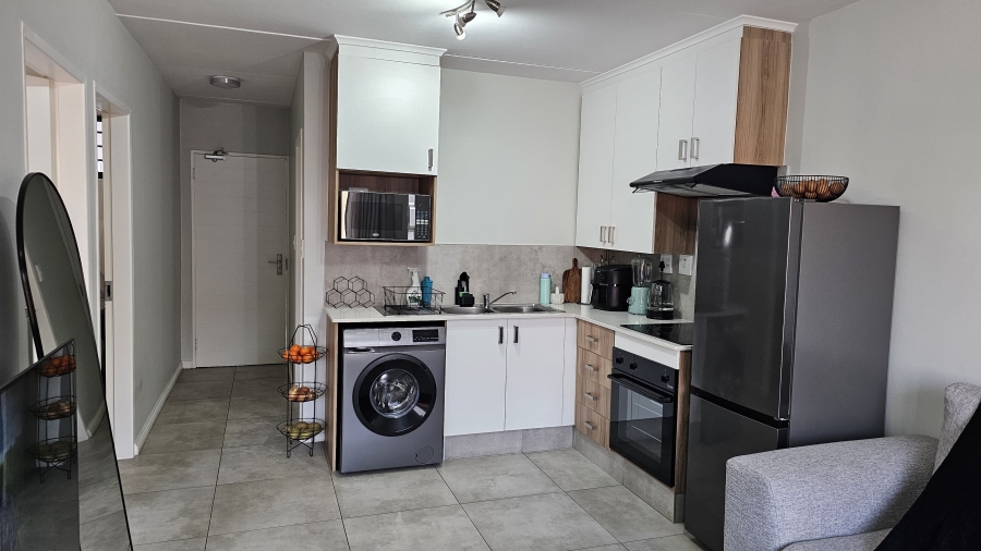 2 Bedroom Property for Sale in Parkhaven Gauteng