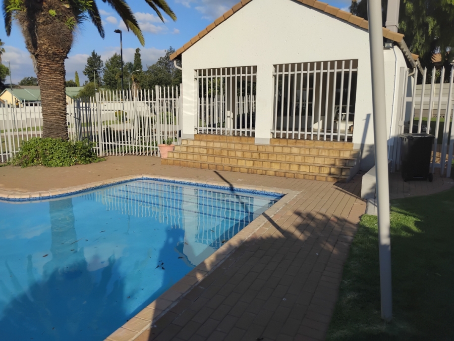 1 Bedroom Property for Sale in Eden Glen Gauteng