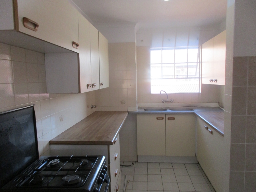 To Let 2 Bedroom Property for Rent in Ferndale Gauteng