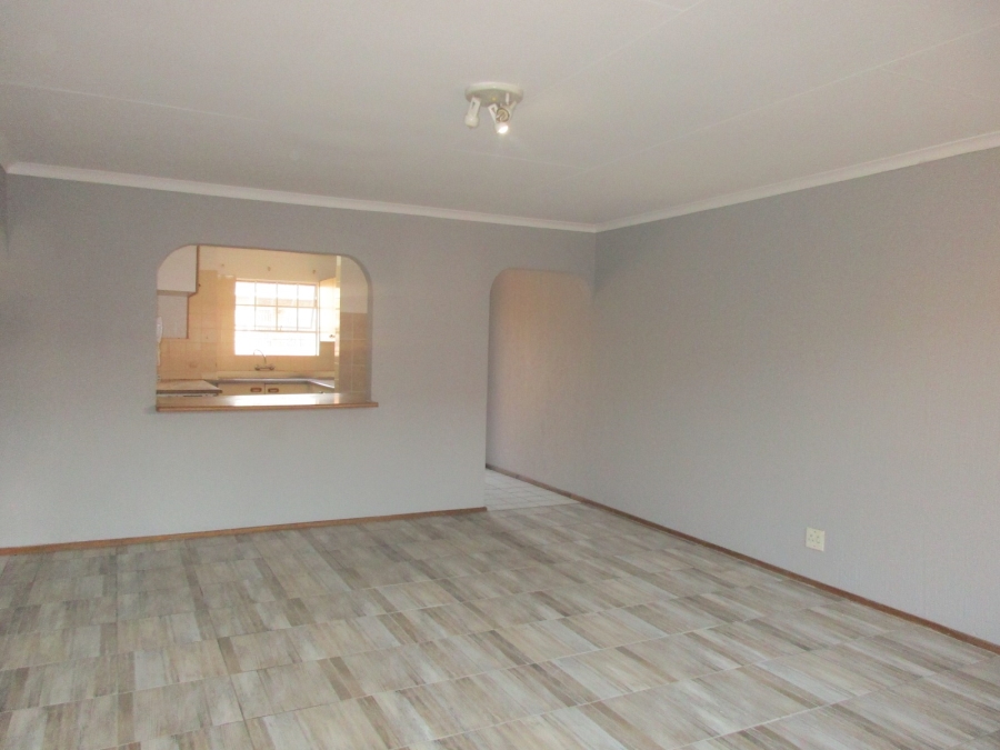 To Let 2 Bedroom Property for Rent in Ferndale Gauteng