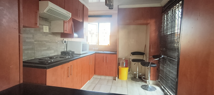 To Let 3 Bedroom Property for Rent in Dobsonville Gauteng
