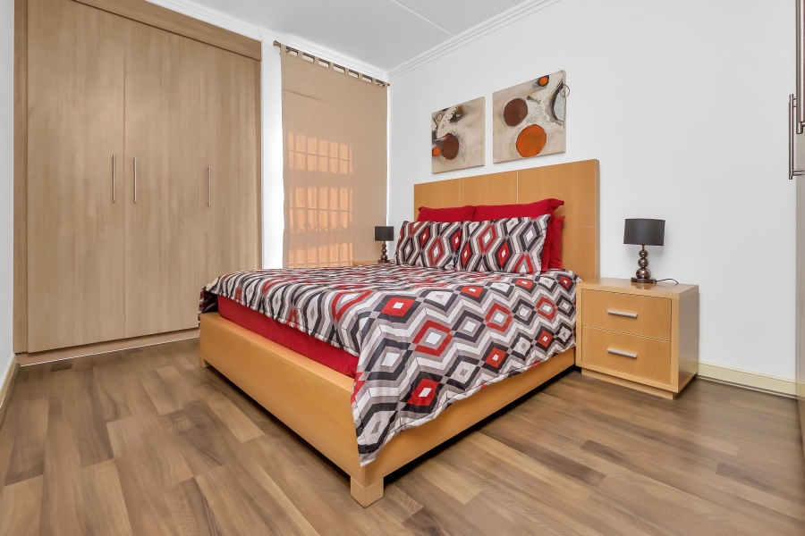 To Let 2 Bedroom Property for Rent in Morningside Gauteng