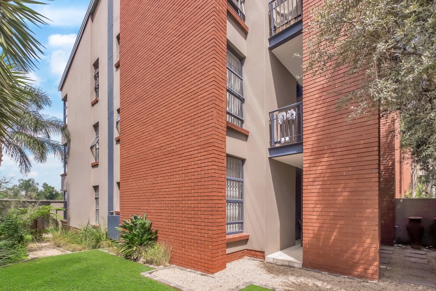 To Let 2 Bedroom Property for Rent in Morningside Gauteng