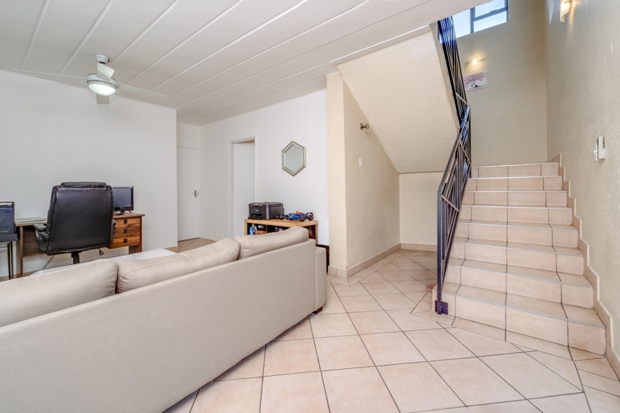 4 Bedroom Property for Sale in Lonehill Gauteng