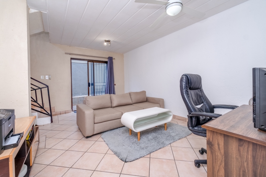 4 Bedroom Property for Sale in Lonehill Gauteng