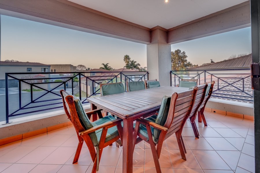 4 Bedroom Property for Sale in Lonehill Gauteng