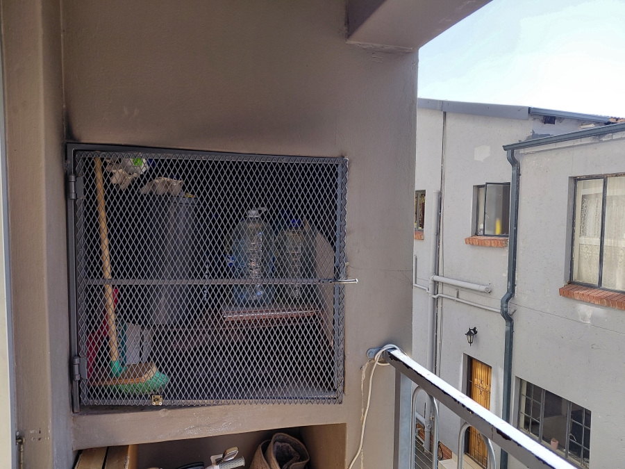 To Let 2 Bedroom Property for Rent in Ferndale Gauteng